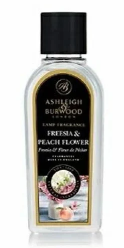 Ashleigh & Burwood Geurlamp olie Freesia & Peach Blossom S 250 ML