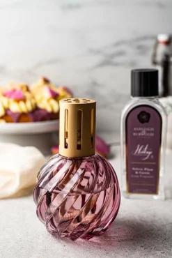 Ashleigh & Burwood Geurlamp Heritage Mauve en geurolie Velvet Plum & Cassis