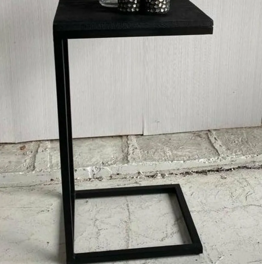 Benoa Bijzettafel industrieel sofa zwart met zwart blad