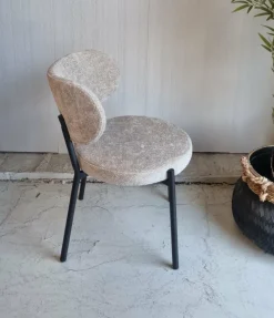 By Boo Eettafelstoel Oasis - taupe