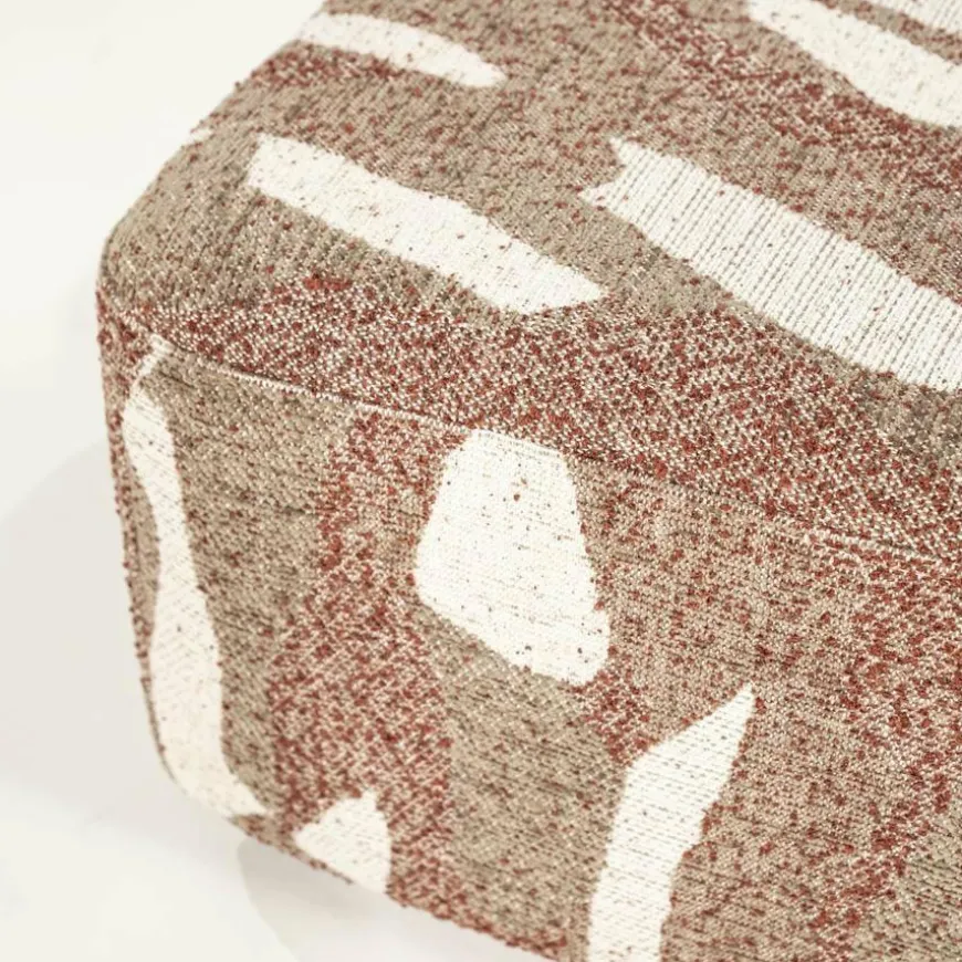 By Boo Hocker Rytm groot - rood