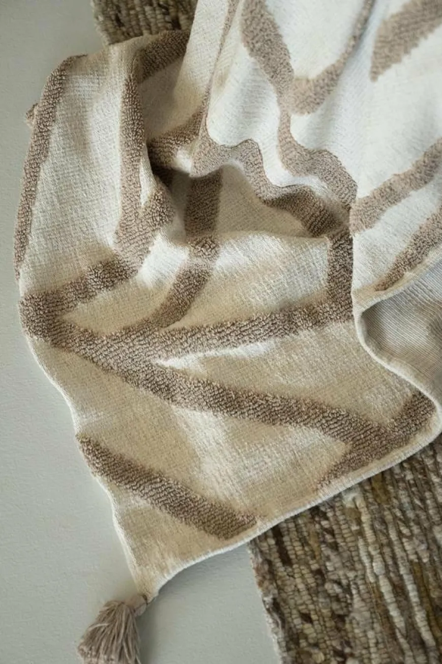 By Boo Plaid Majani - taupe