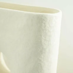 By Boo Vaas Reika