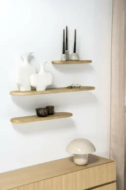 By Boo Wandplank Tre 2 mango 69 cm – naturel