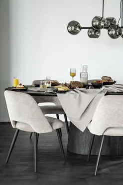 Eleonora Eettafel Aron ovaal 250x110 - zwart