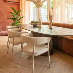 Eleonora Eettafel Aron ovaal 200x110 - bruin