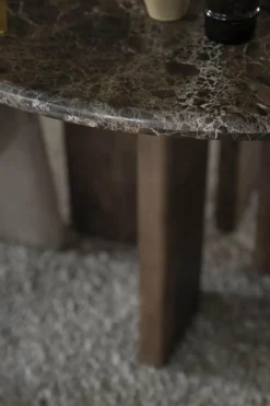 Eleonora Eettafel Lando - 127 cm