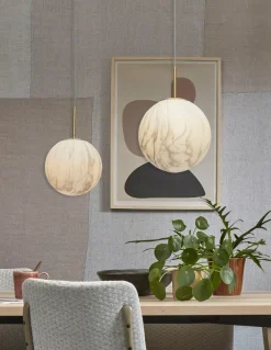 it's about RoMi Hanglamp glas/ijzer Carrara bol wit marmerprint/goud L