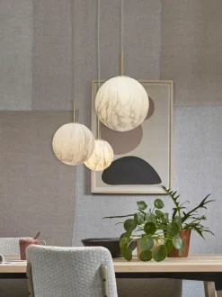 it's about RoMi Hanglamp glas/ijzer Carrara bol wit marmerprint/goud L