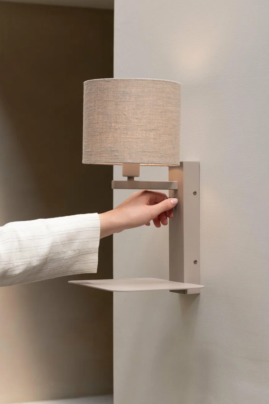 it's about RoMi Wandlamp Florence zand/kap 1815 linnen licht
