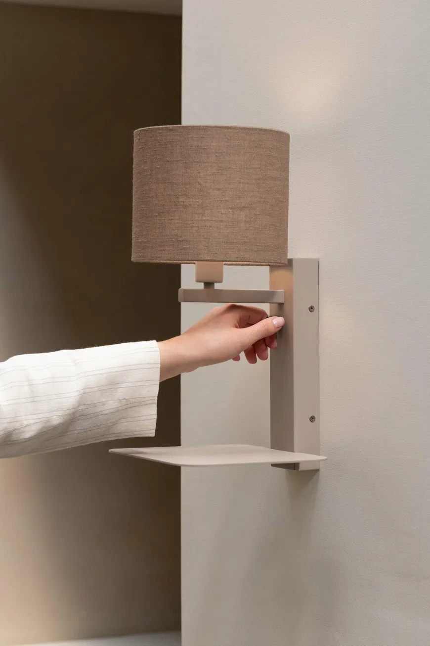 it's about RoMi Wandlamp Florence zand/kap 1815 linnen donker