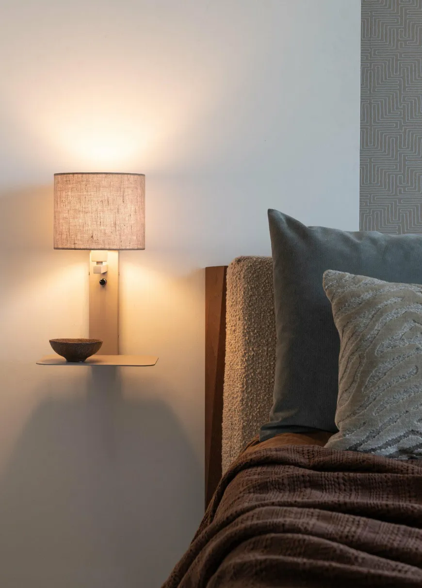 it's about RoMi Wandlamp Florence zand/kap 1815 linnen donker