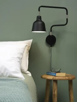 it's about RoMi Wandlamp ijzer London b.44xh.40cm/kap dia.16xh.16cm zwart
