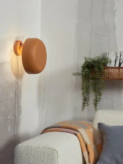it's about RoMi Wandlamp ijzer Porto mosterd
