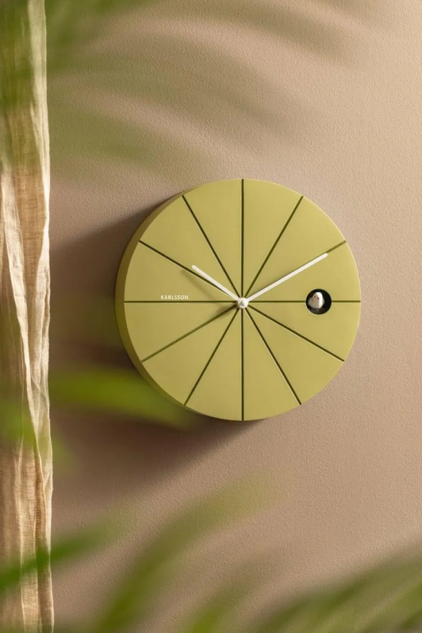 Karlsson Wandklok Destacado Cuckoo olijfgroen met luxe groen