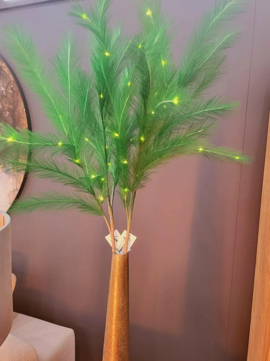 Light en Living Ornament LED 110 cm FEATHER donker groen