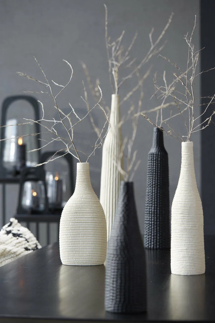 Light en Living Vaas Ø9,5x46 cm ANGIRA mat zwart