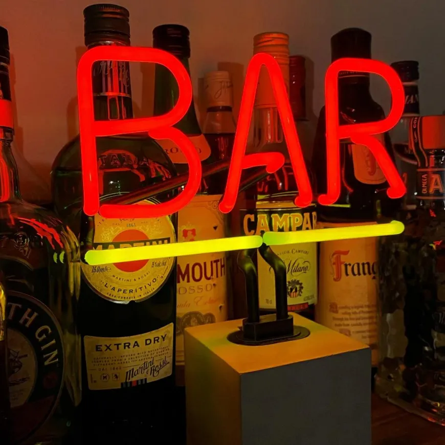 Locomocean Neon licht met voet - Bar