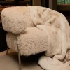 PTMD Fauteuil Hair Cream met champagne kleurige poten