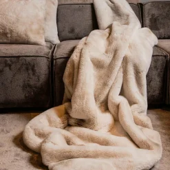 PTMD Plaid Linde Offwhite faux fur in giftbox