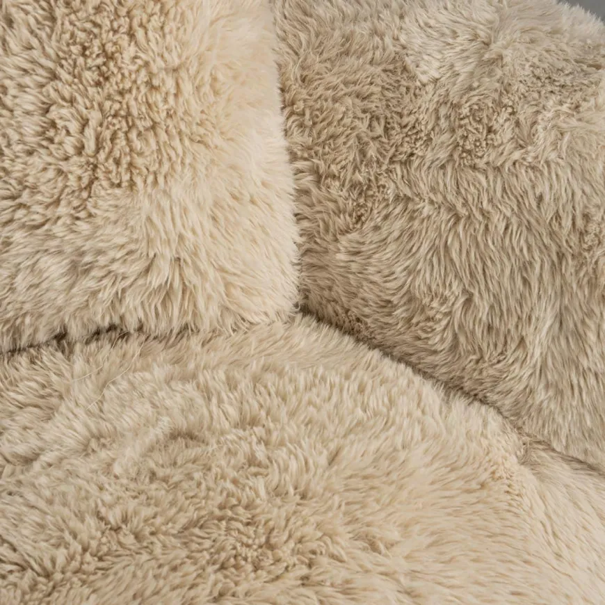 Richmond Interiors Bank Comfy Yakety Yak Sand