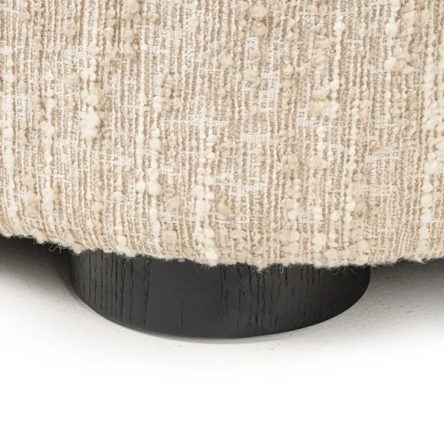 Richmond Interiors Bank Pandora beige angora lounge links