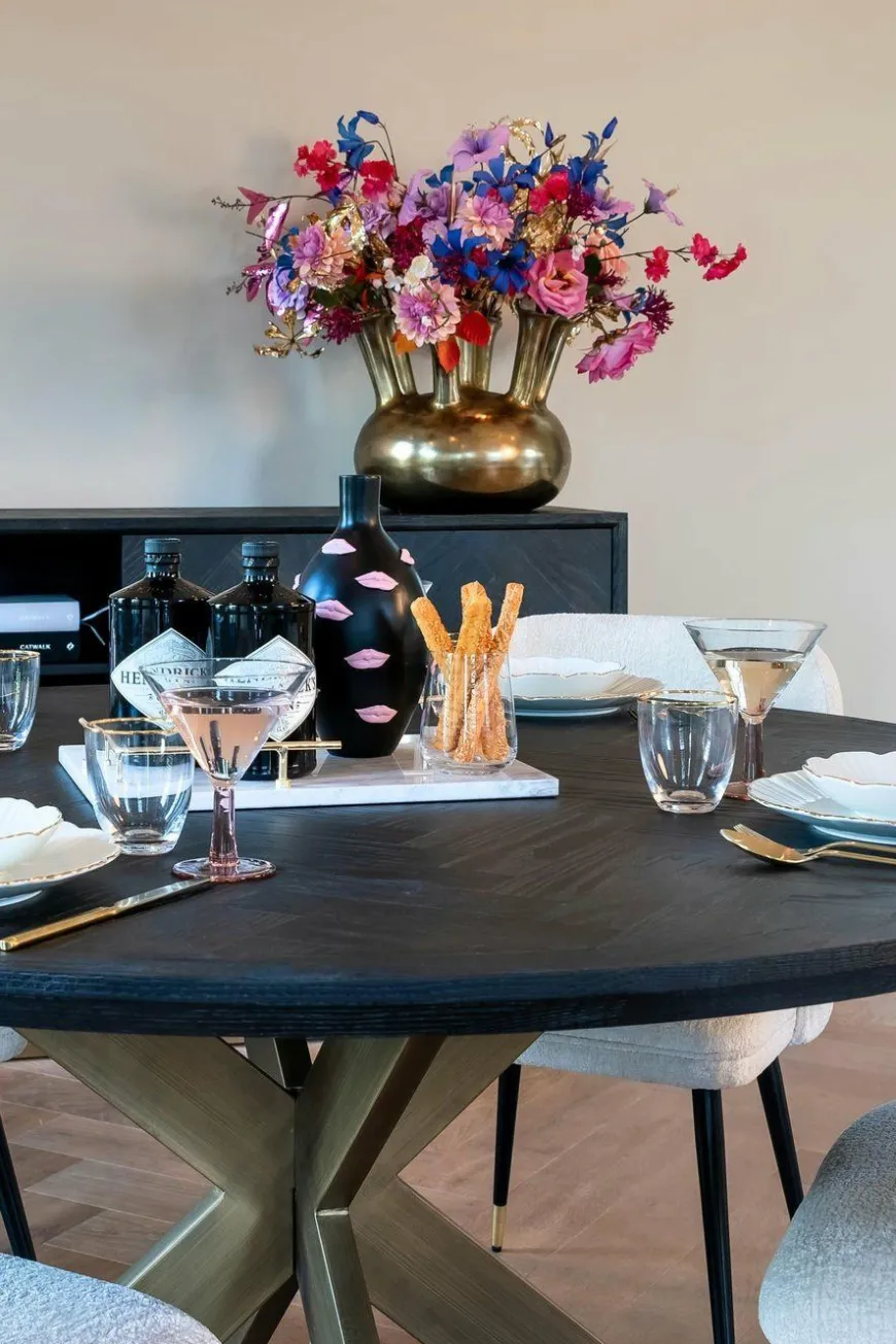 Richmond Interiors Eettafel Blackbone brass 140Ø (Black rustic)
