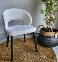 Richmond Interiors Stoel Savoy white bouclé - Showroommodel