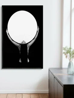 Wandkraft Femme Portant L’univers
