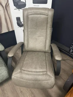 WoonMax Relaxfauteuil Queen Mustang Taupe elektrisch met accu - Showroommodel