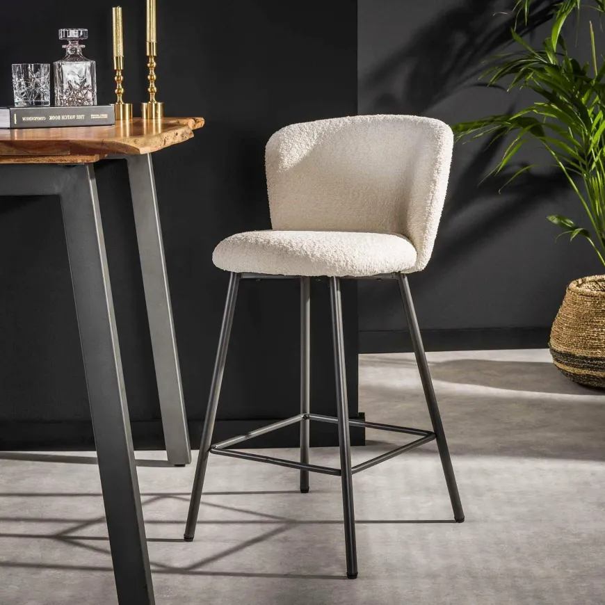 WoonStijl Barstoel Curve Boucle wit