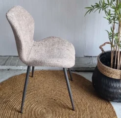 WoonStijl Eetkamerstoel Lende Boucle zandkleur