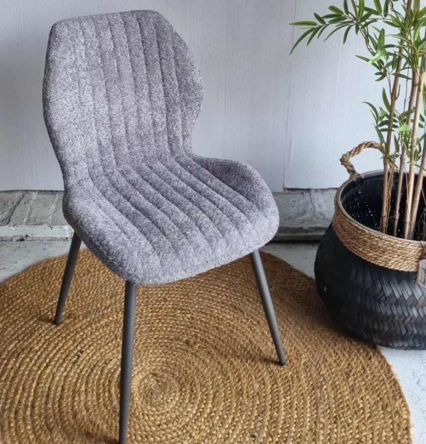 WoonStijl Eetkamerstoel Lende Boucle grijs
