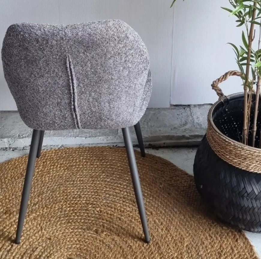 WoonStijl Eetkamerstoel Lende Boucle grijs