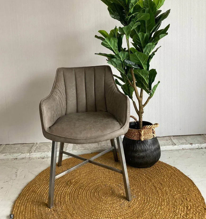 WoonStijl Eettafelfauteuil Striped PU Taupe