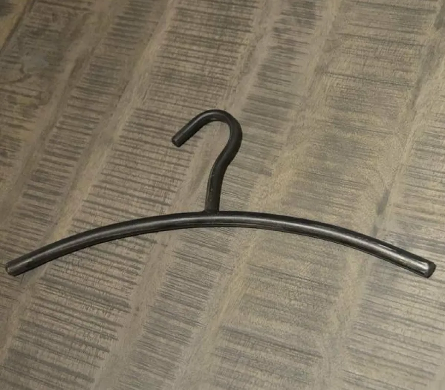 WoonStijl Kledinghanger Ronde Buis zwart
