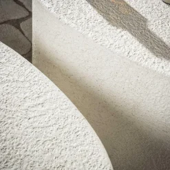 WoonStijl Salontafel driehoekig stone - set van 2