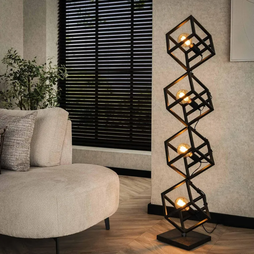 WoonStijl Vloerlamp 4L kubus