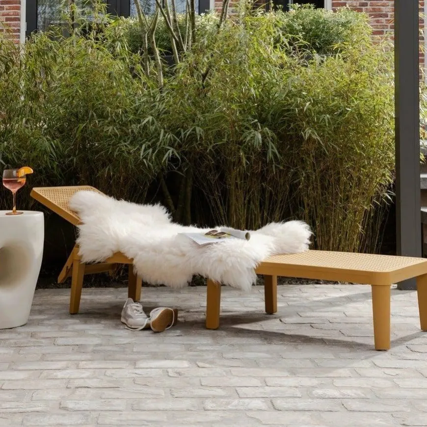 Woood Jinte ligbed tuin kunststof geel