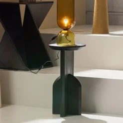 Woood KIONI smalle bijzettafel acacia hout zwart